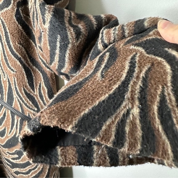 500 Maison Cinqcent Animal Printed Drop Shoulder Jacket Medium - Picture 12 of 12